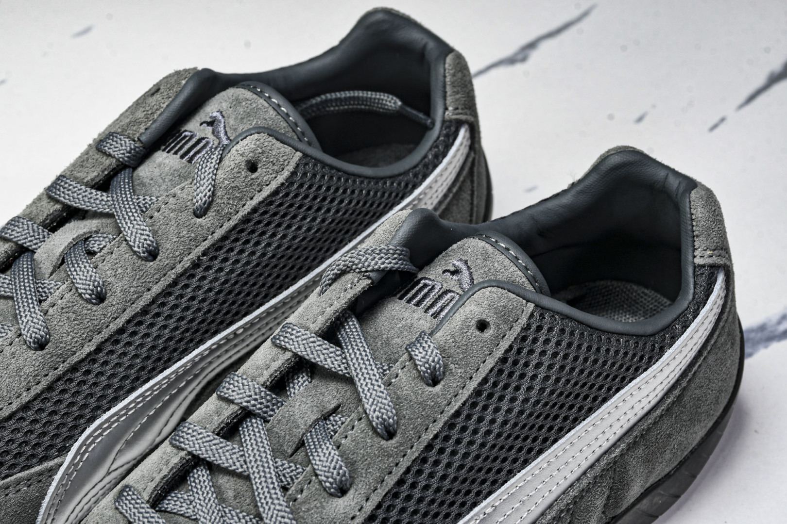 彪马 尺码36-45

纯原版出品-Puma SPeedcat Premium Shadow Grey 