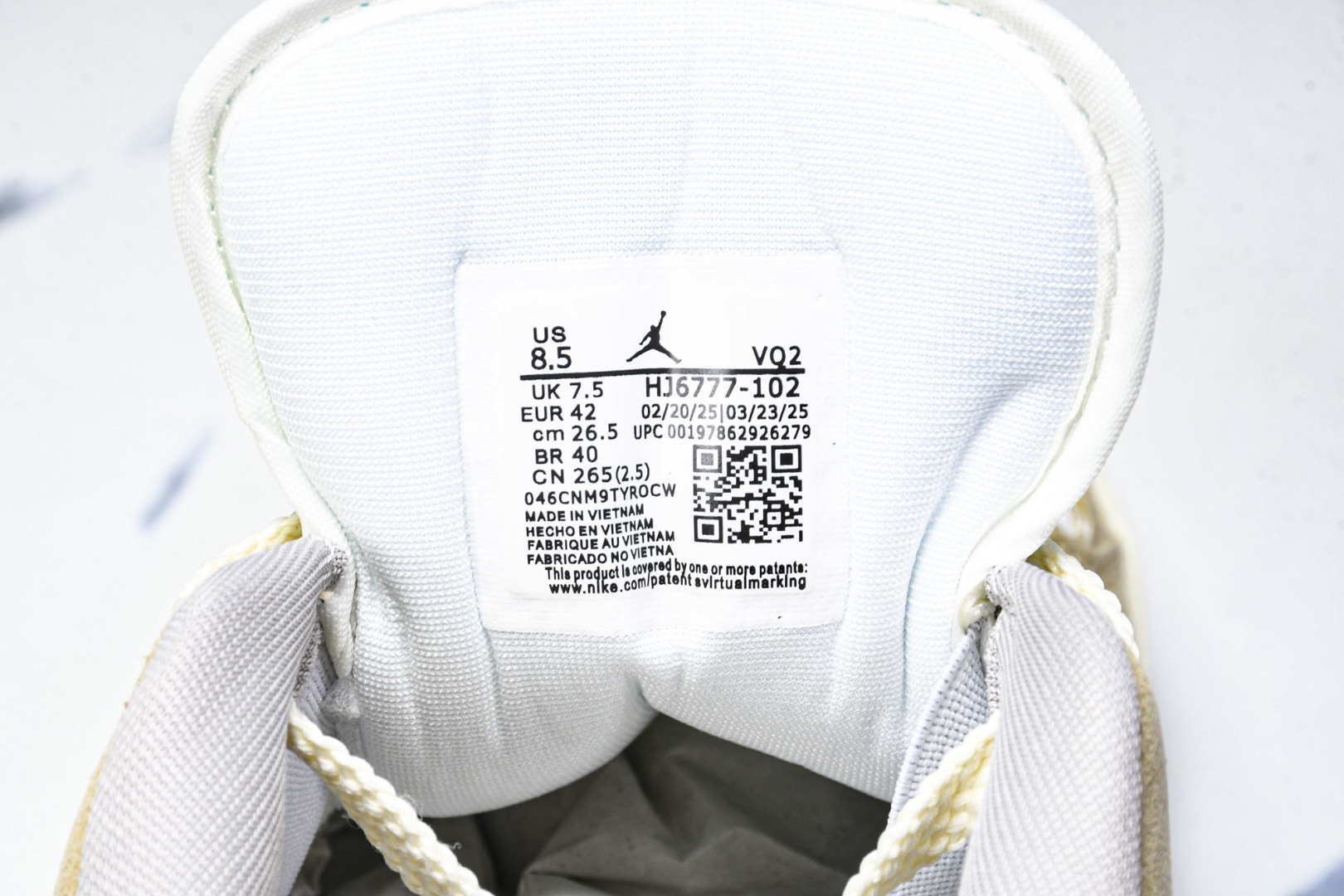 AJ 尺码36-46

纯原版出品-Air Jordan Cmft Era AJ 乔丹复古运动板鞋 HJ
