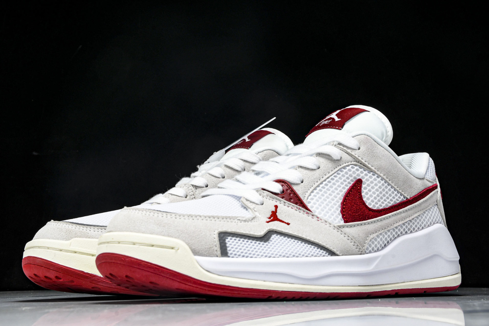 AJ 尺码36-46

纯原版出品-Air Jordan Cmft Era AJ 乔丹复古运动板鞋 HJ
