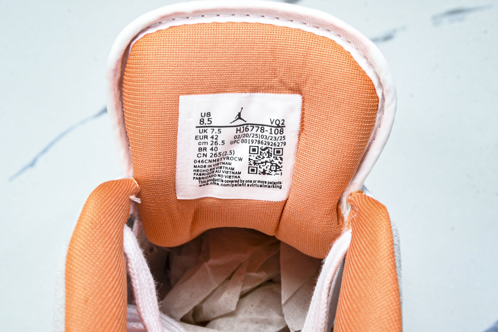 AJ 尺码36-46

纯原版出品-Air Jordan Cmft Era AJ 乔丹复古运动板鞋 HJ