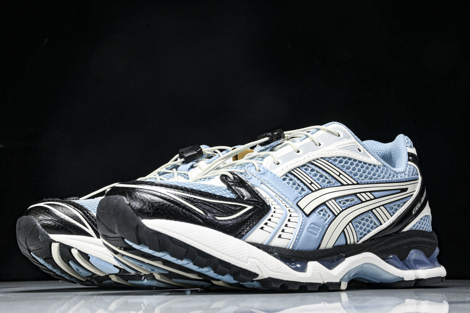 Asics 尺码36-47

纯原版出品-Asics Gel Kayano 14 Black Pure 