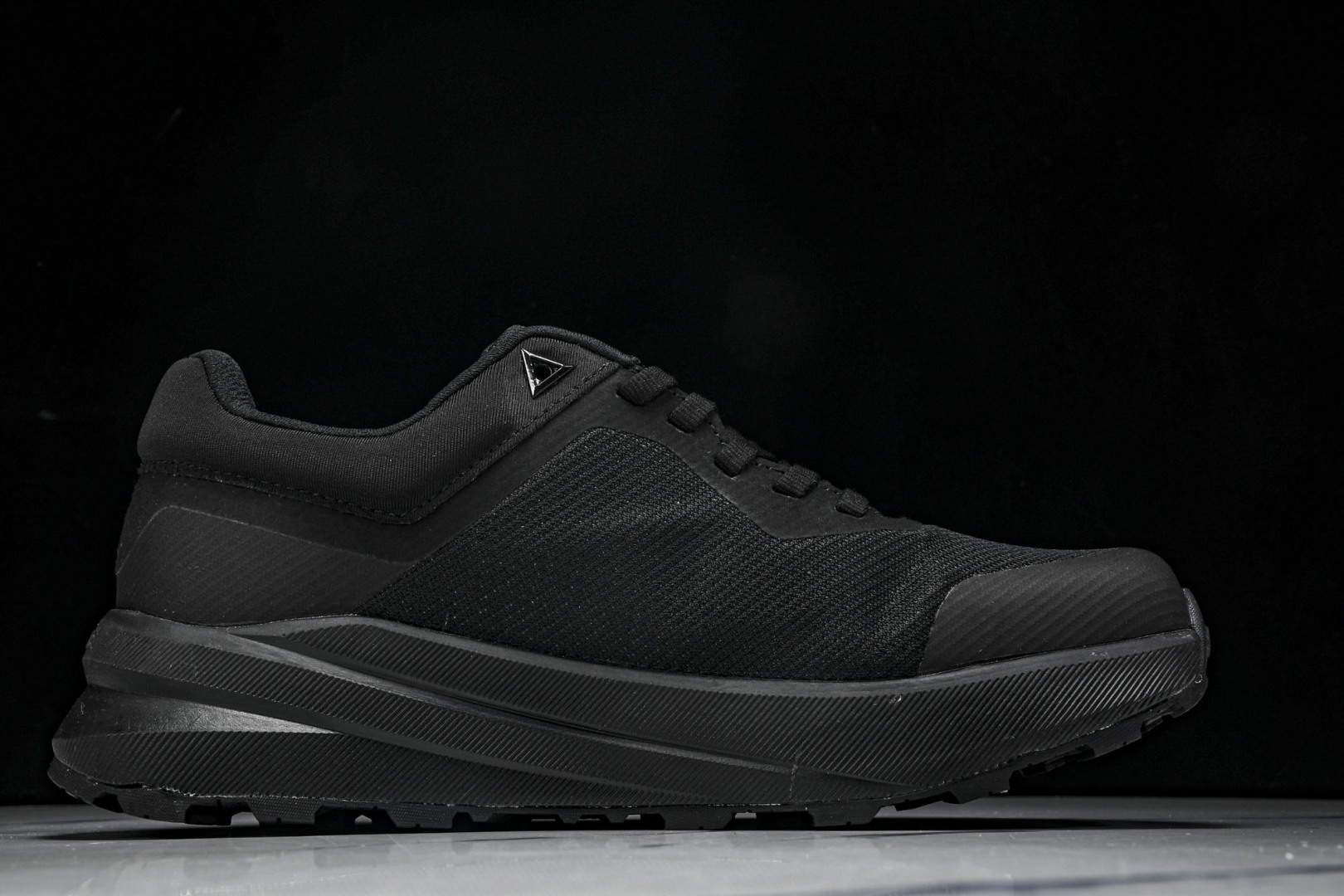 DESCENTE 尺码39-44

纯原版出品-迪桑特·DESCENTE  Gore-tex 系列越野徒