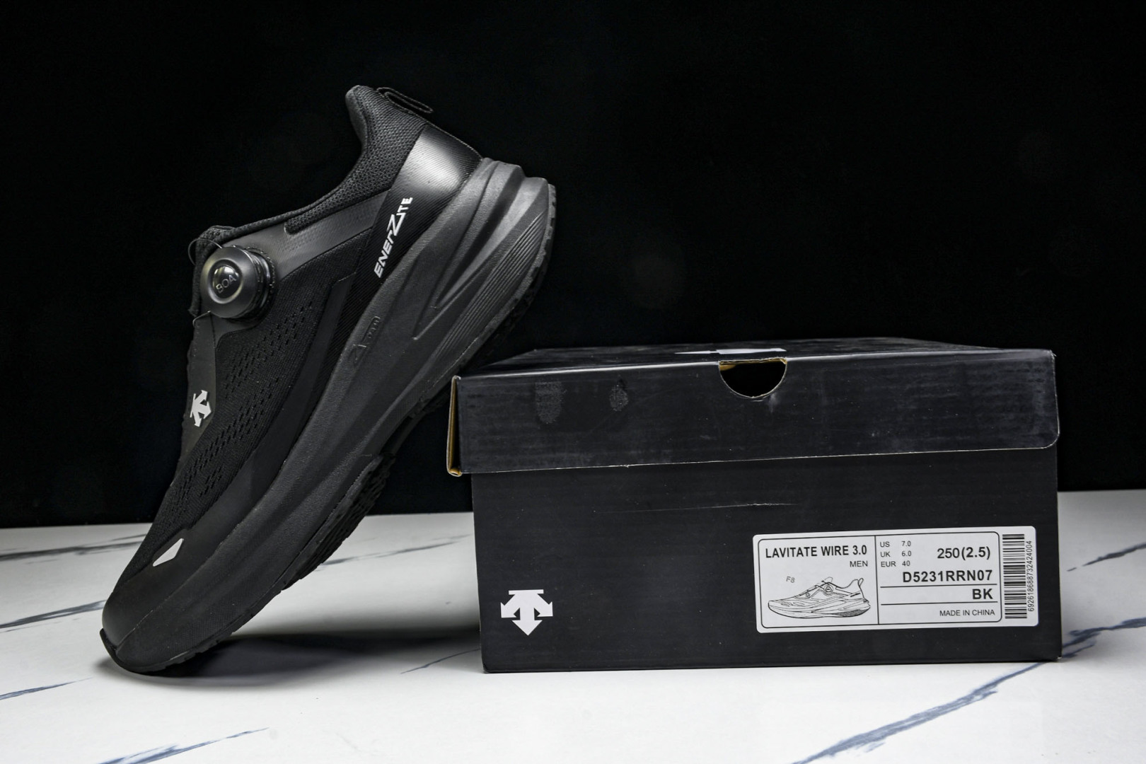 DESCENTE 尺码39-44

纯原版出品-迪桑特DESCENTE LAVITATE WIRE 3.