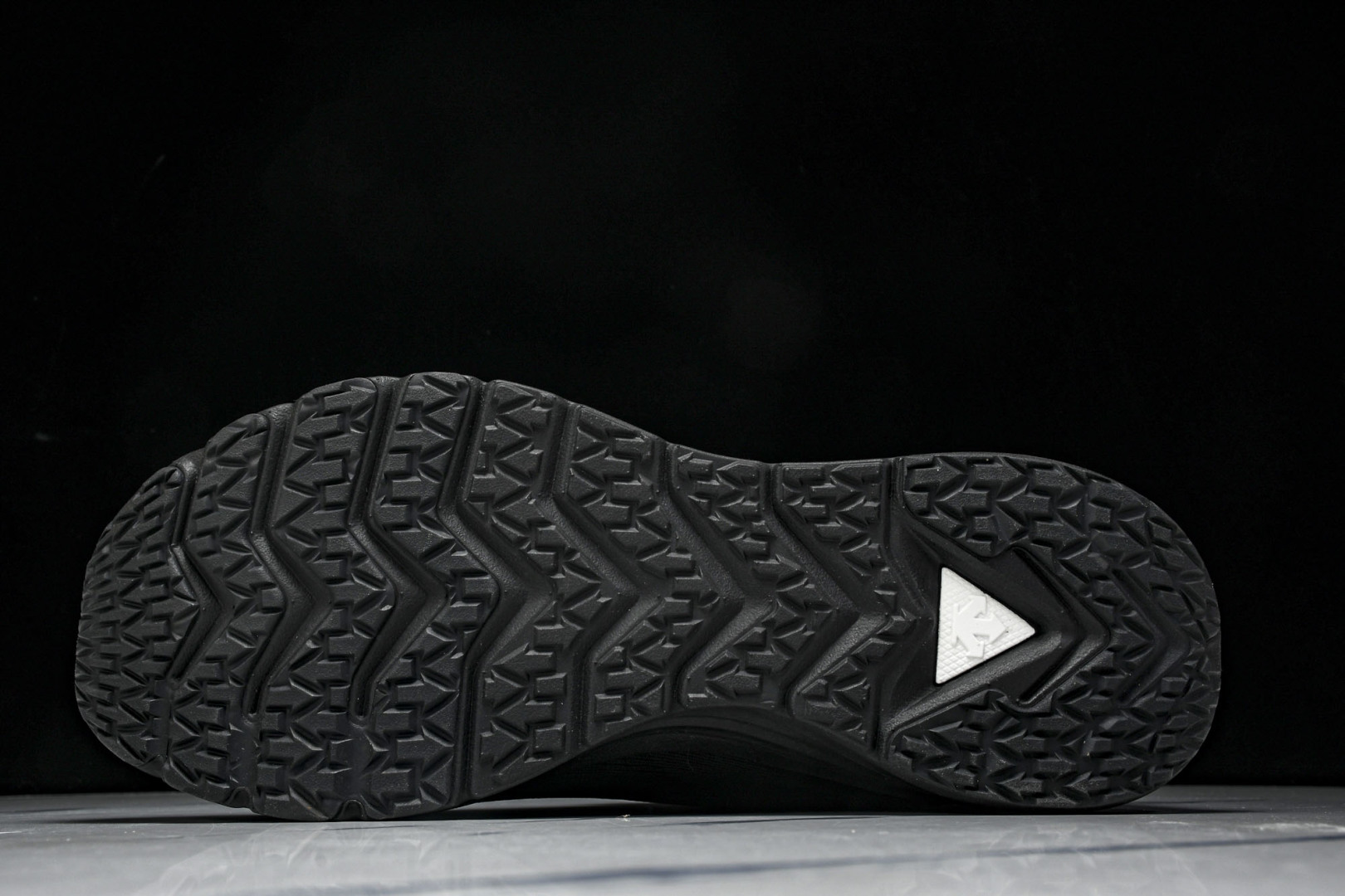DESCENTE 尺码39-44

纯原版出品-迪桑特DESCENTE RUNNING系列 BOA透气防