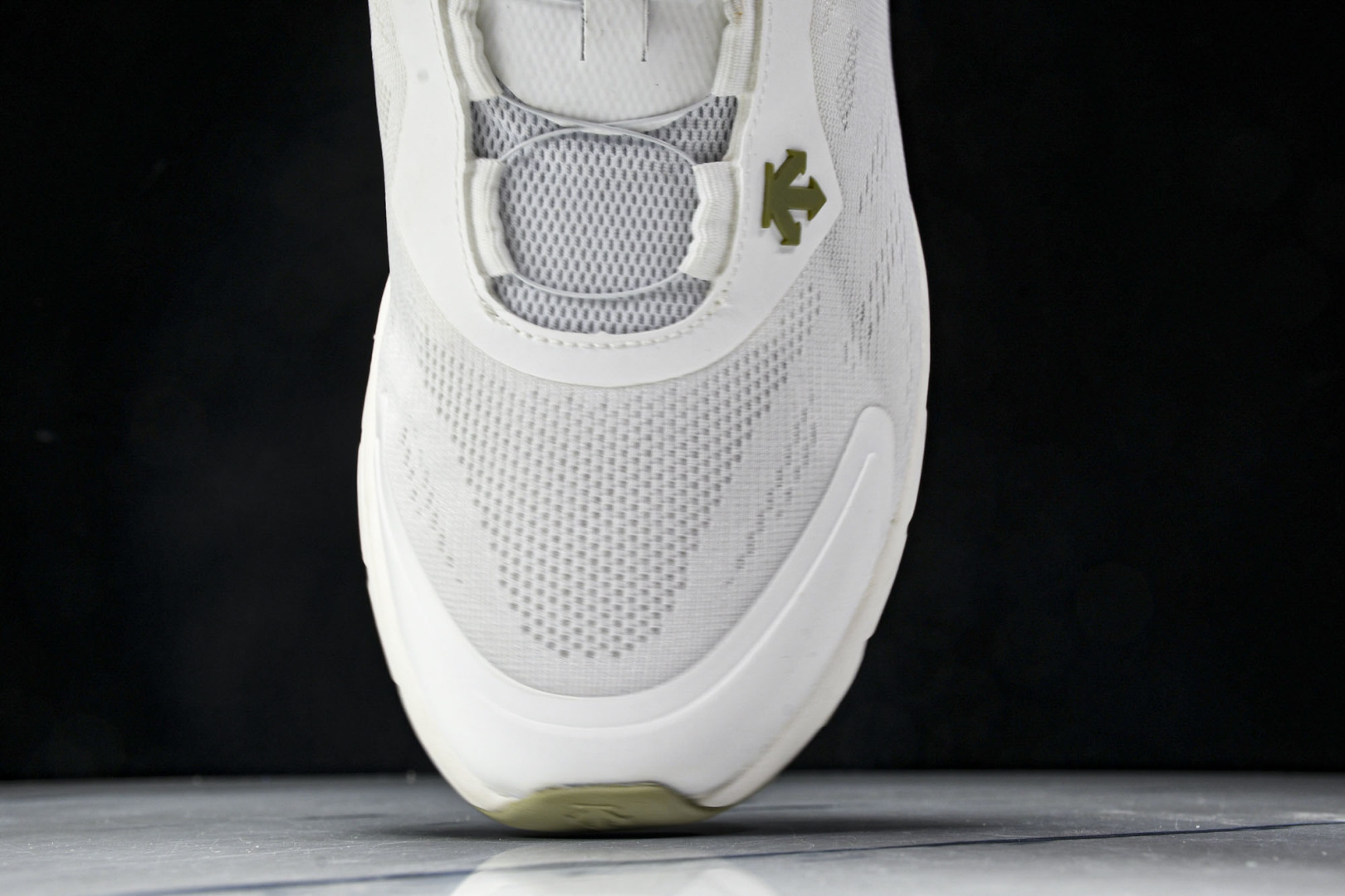 DESCENTE 尺码39-44

纯原版出品-迪桑特DESCENTE RUNNING系列 BOA透气防