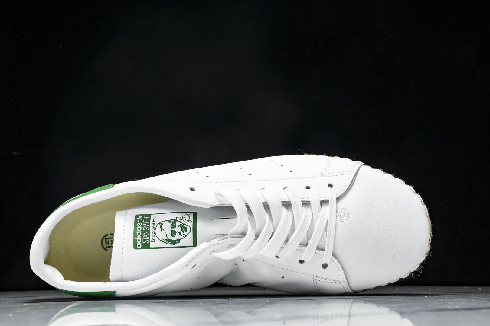 Originals 尺码36-45

纯原版出品-CLOT x adidas originals STA