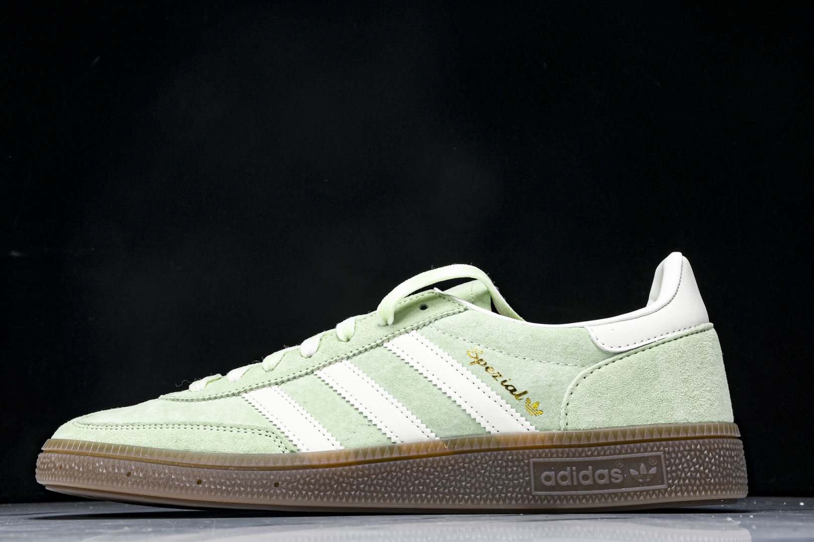 Originals 尺码36-45

纯原版出品-Originals HANDBALL SPEZIAL 