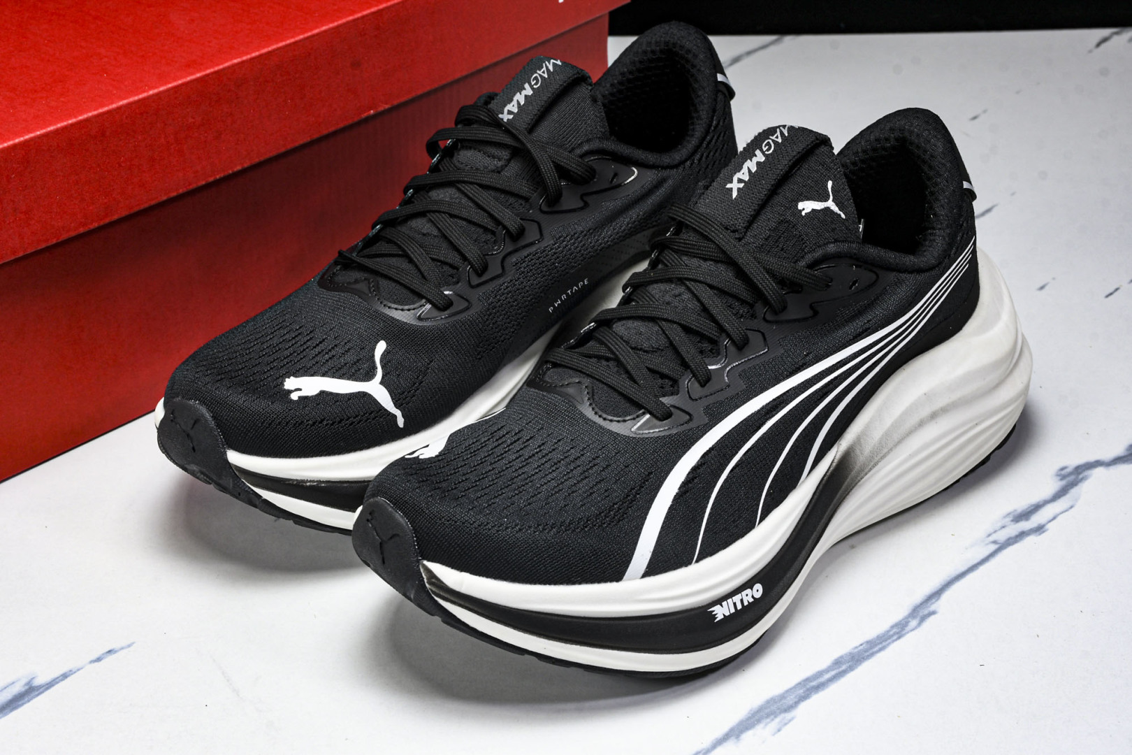 Puma 尺码36-45

纯原版出品-Puma Deviate Nitro 3 彪马舒适防滑耐磨低帮休