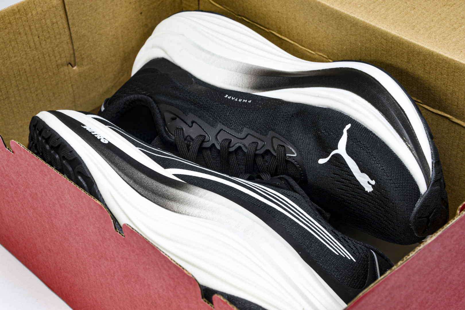 Puma 尺码36-45

纯原版出品-Puma Deviate Nitro 3 彪马舒适防滑耐磨低帮休