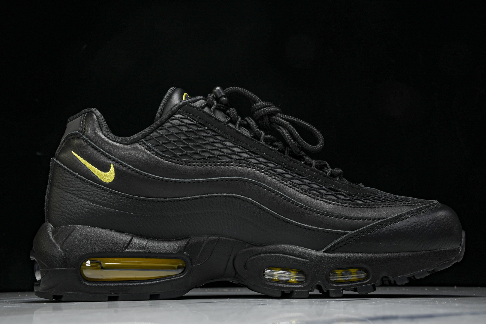 Max 尺码40-48.5

纯原版出品-Air Max 95 复古减震气垫跑鞋 FB2709 003 