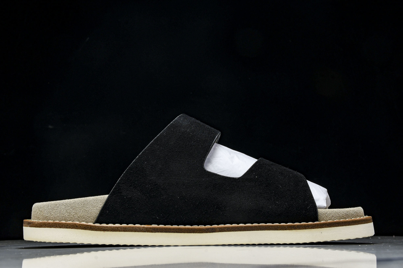 拖 尺码39-45

纯原版出品-BRUNELLO CUCINELLI 25春夏 男士拖 黑色 MZUS