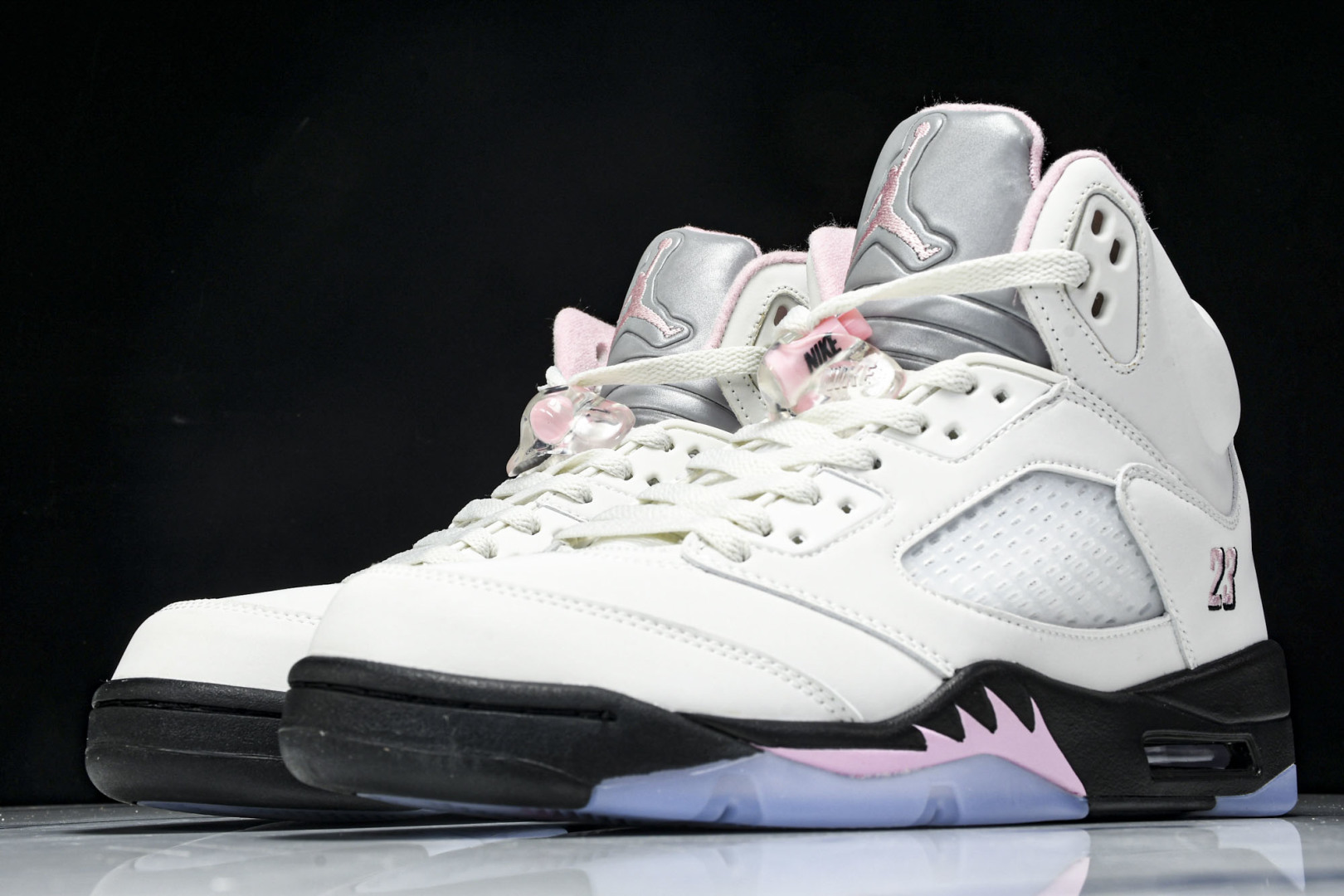 AJ5 尺码40-47.5

纯原版出品-Air Jordan 5 OG 35th Anniversar