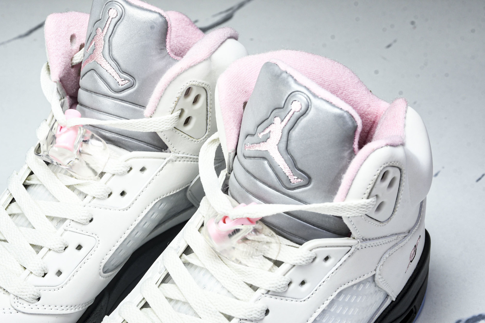 AJ5 尺码40-47.5

纯原版出品-Air Jordan 5 OG 35th Anniversar