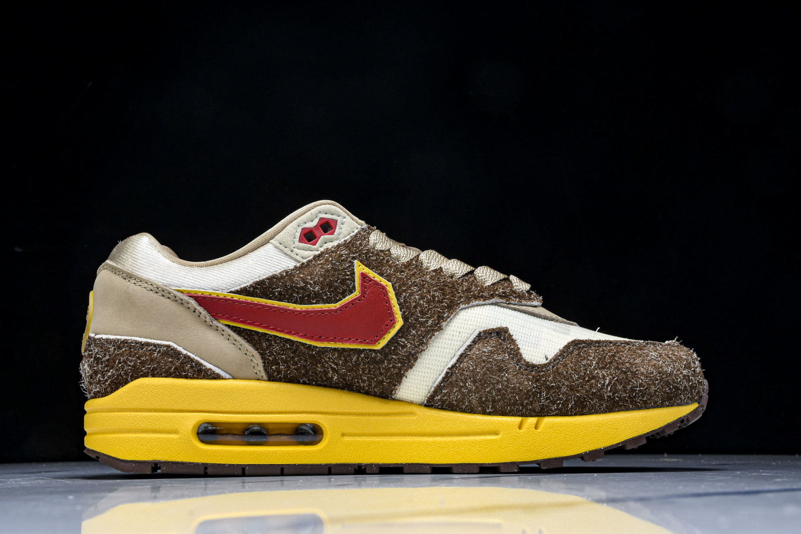 Max1 尺码36-47.5

纯原版出品-SWOOSH x  Nike Air Max 1 “Big 