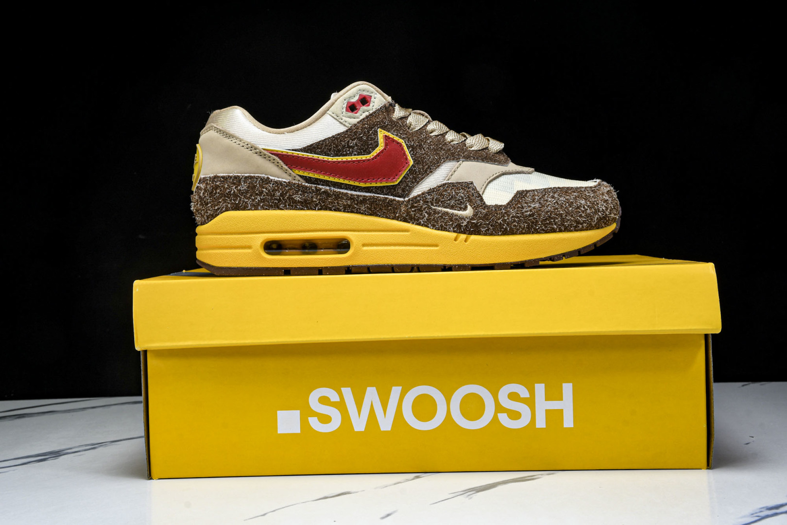 Max1 尺码36-47.5

纯原版出品-SWOOSH x  Nike Air Max 1 “Big 
