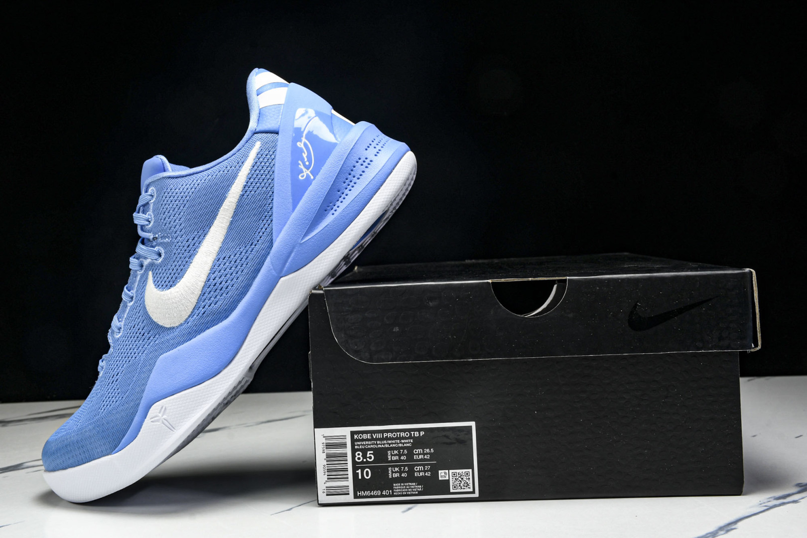 科比 尺码40-47.5

纯原版出品-Kobe 8 Protro TB 促销 'Game Royal'