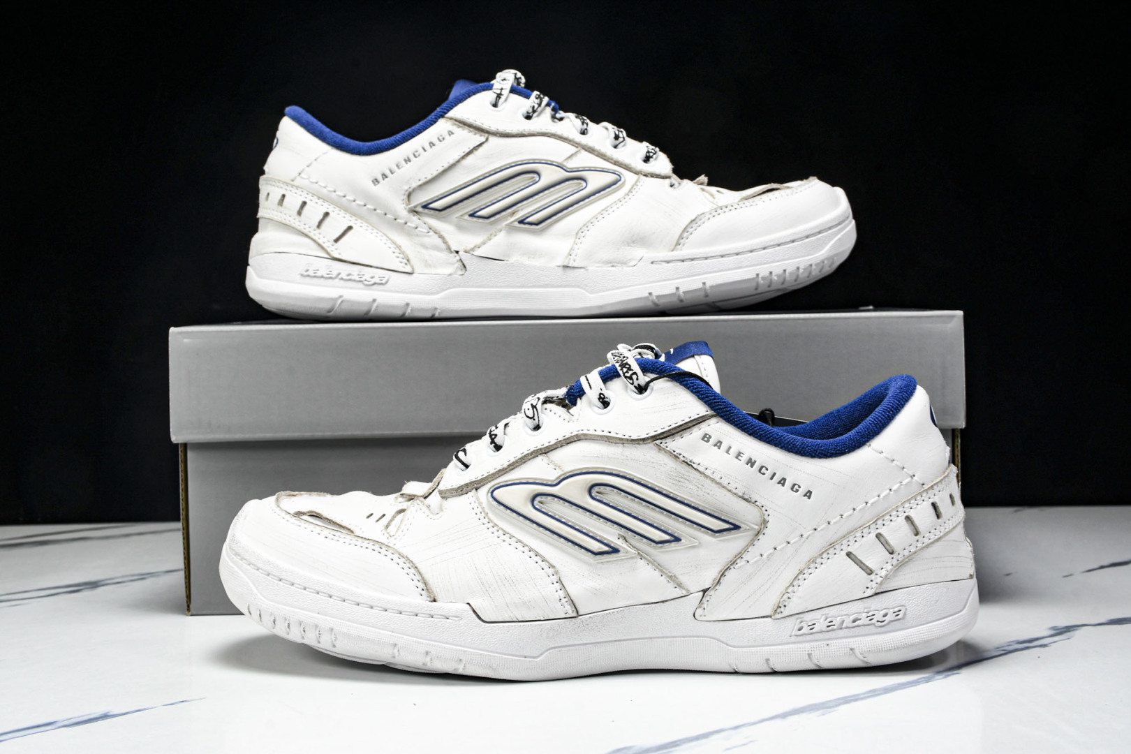 巴黎 尺码40-46

纯原版出品-Balenciaga HamPtons Worn-Out 白蓝 WC