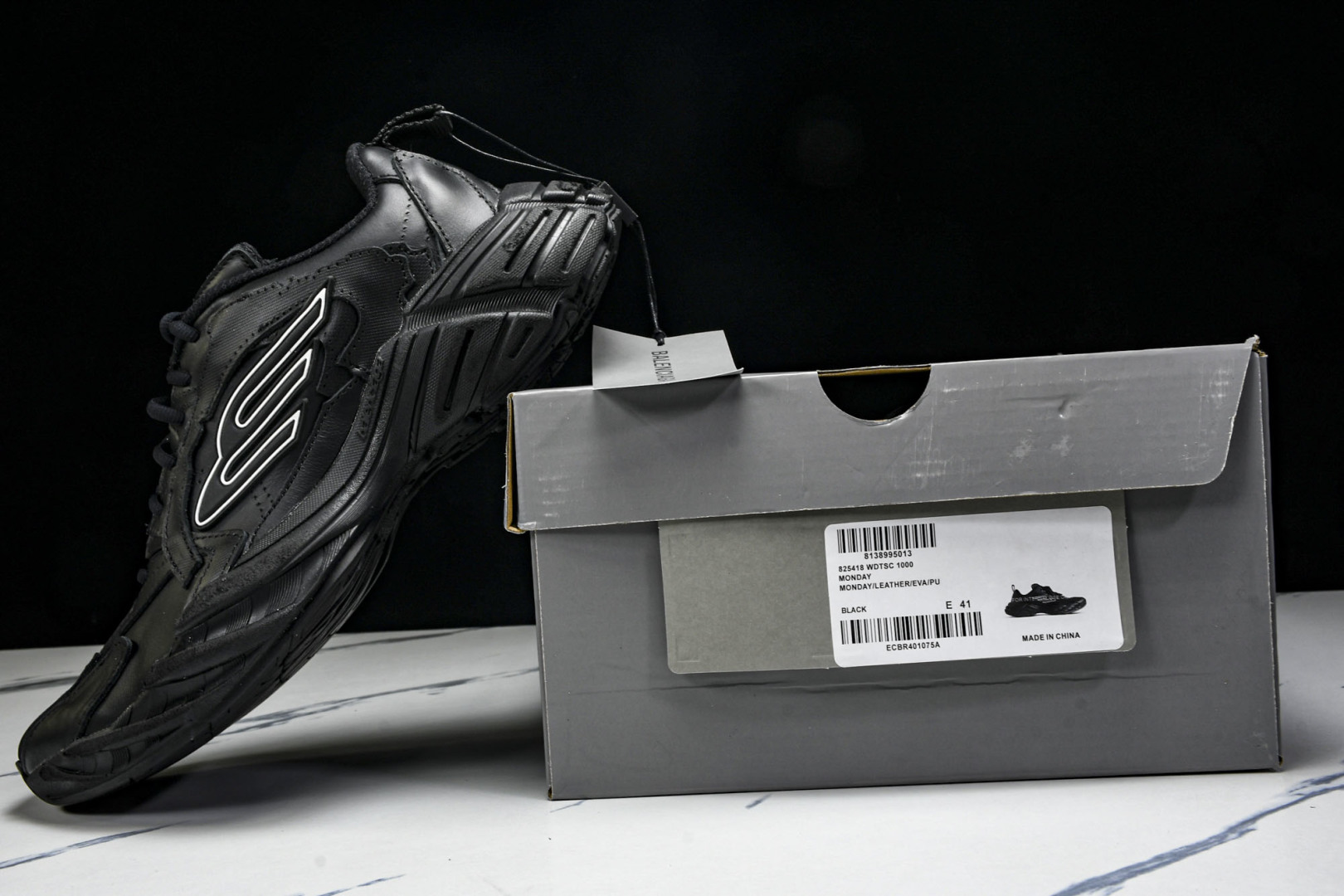 巴黎 尺码40-46

纯原版出品-Balenciaga 巴黎世家 16代 MONDAY 黑白 WDTS