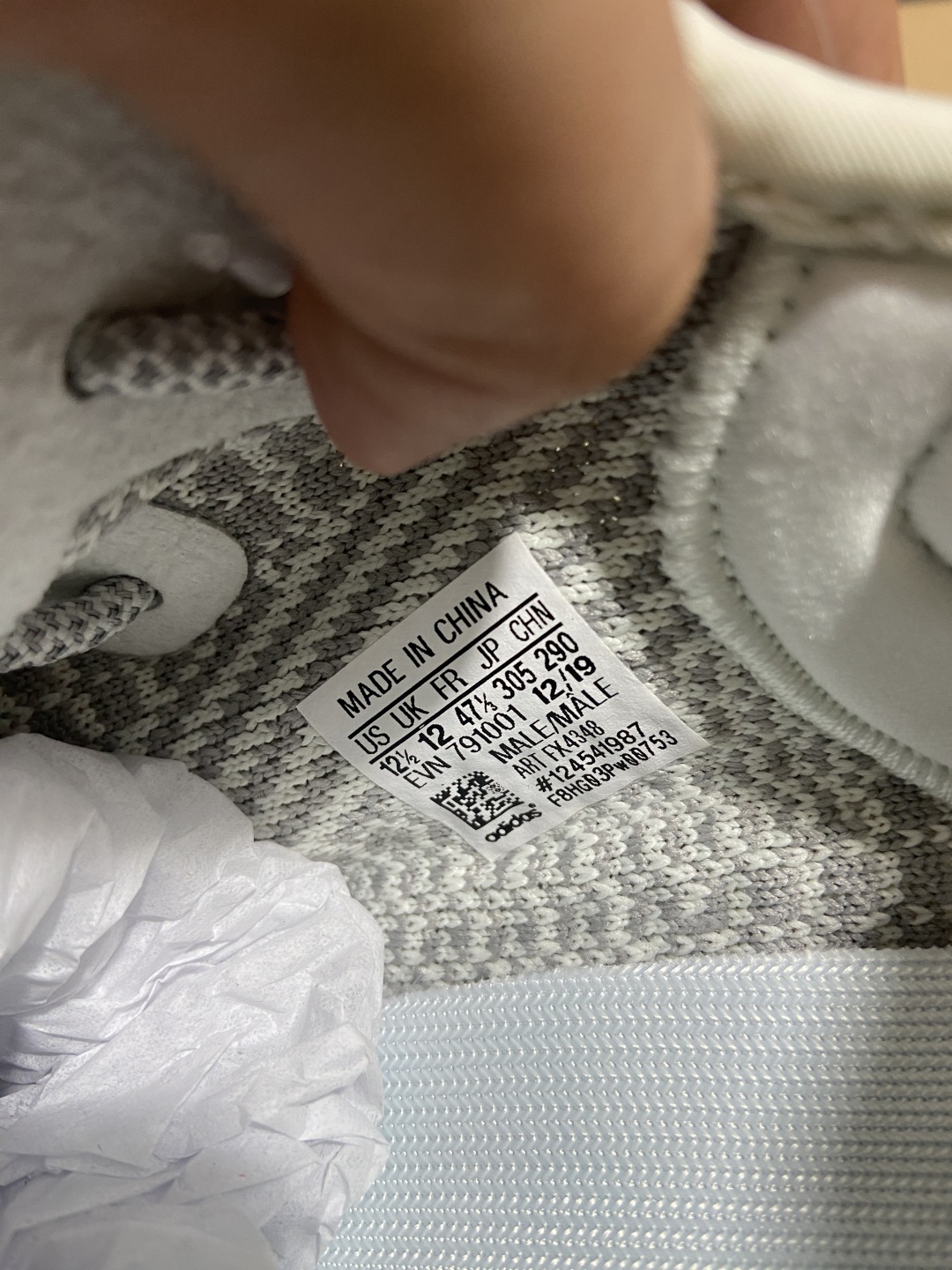 Yeezy350 灰天使鞋码：36-48 偏小0.5

纯原版出品-Yeezy Boost 350 V2