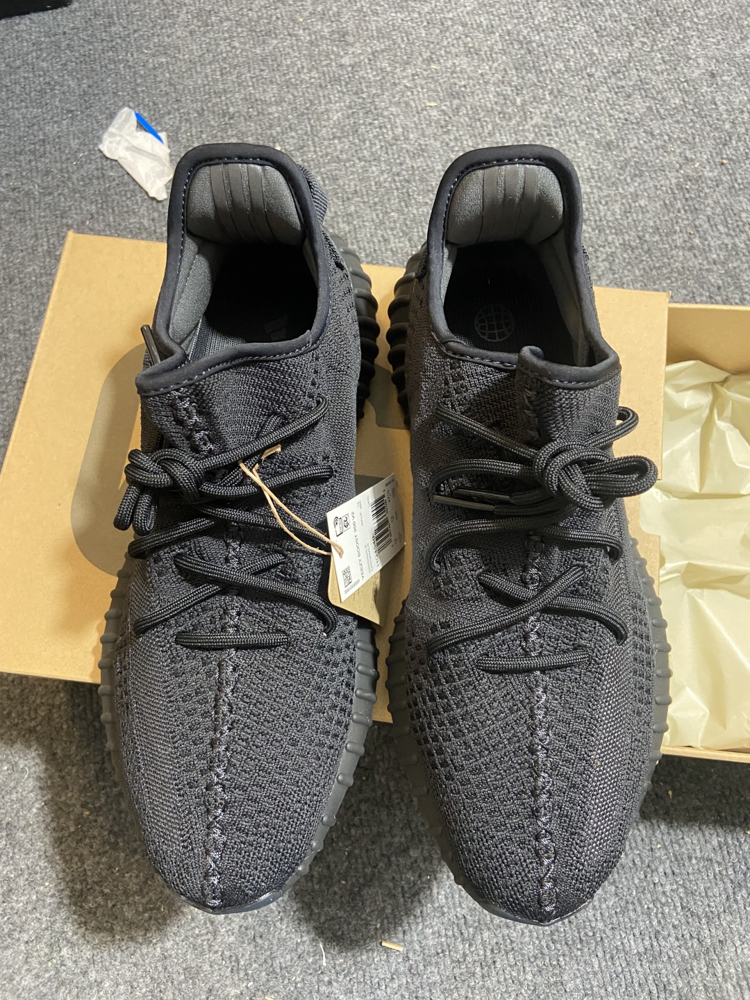 Yeezy黑武士 尺码36-48

纯原版出品-Yeezy Boost 350 V2“Onyx”黑武士 