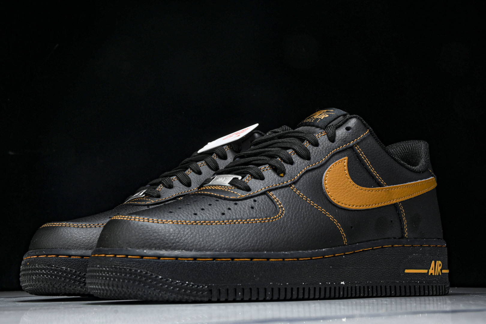 AF1空军 尺码36-45

纯原出品-Air Force 1'07 Low 空军一号低帮休闲板鞋 HQ