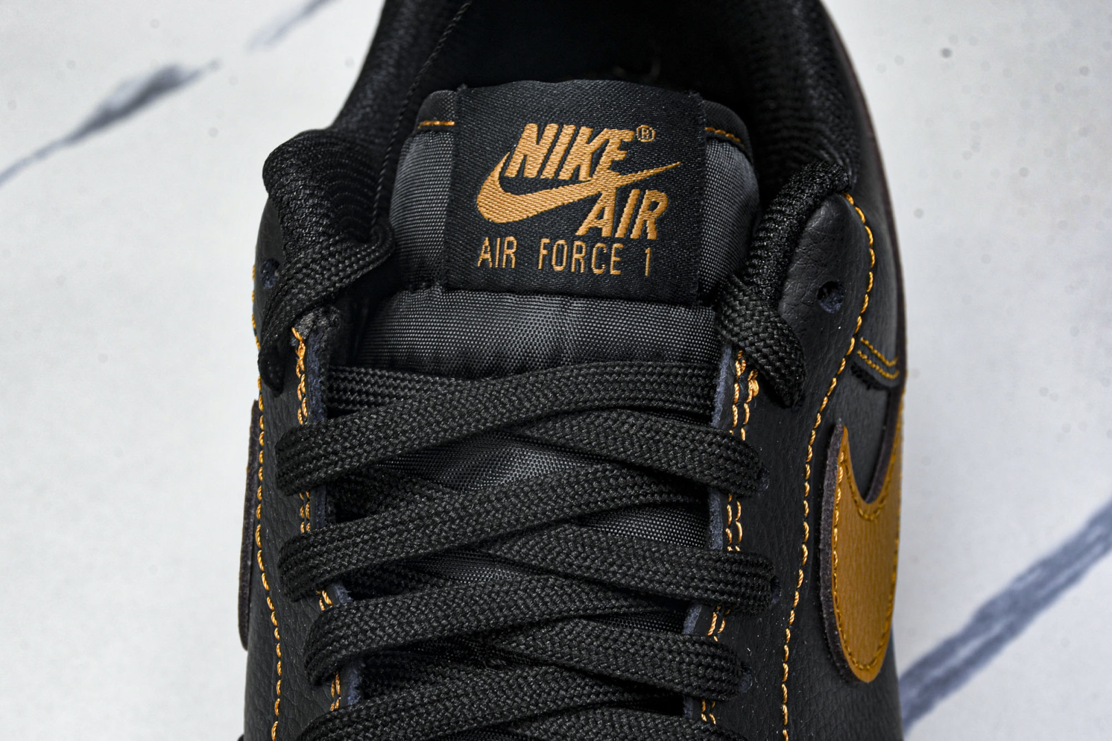 AF1空军 尺码36-45

纯原出品-Air Force 1'07 Low 空军一号低帮休闲板鞋 HQ