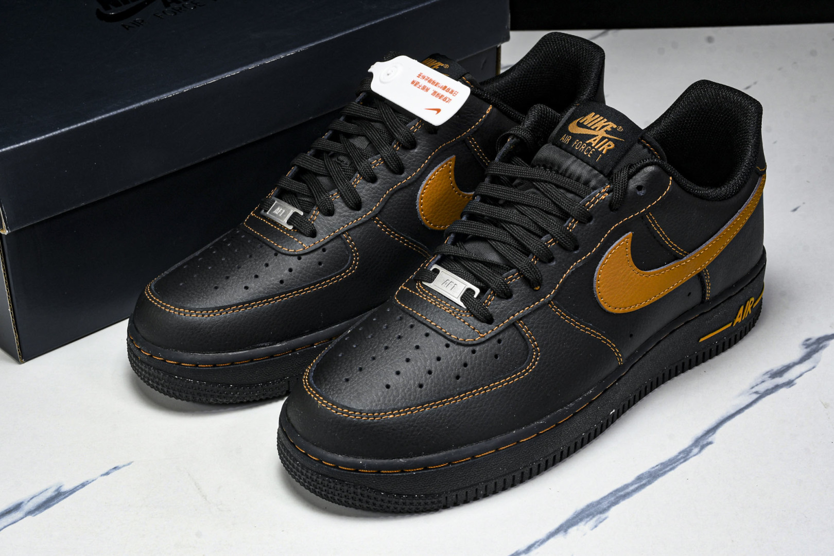 AF1空军 尺码36-45

纯原出品-Air Force 1'07 Low 空军一号低帮休闲板鞋 HQ