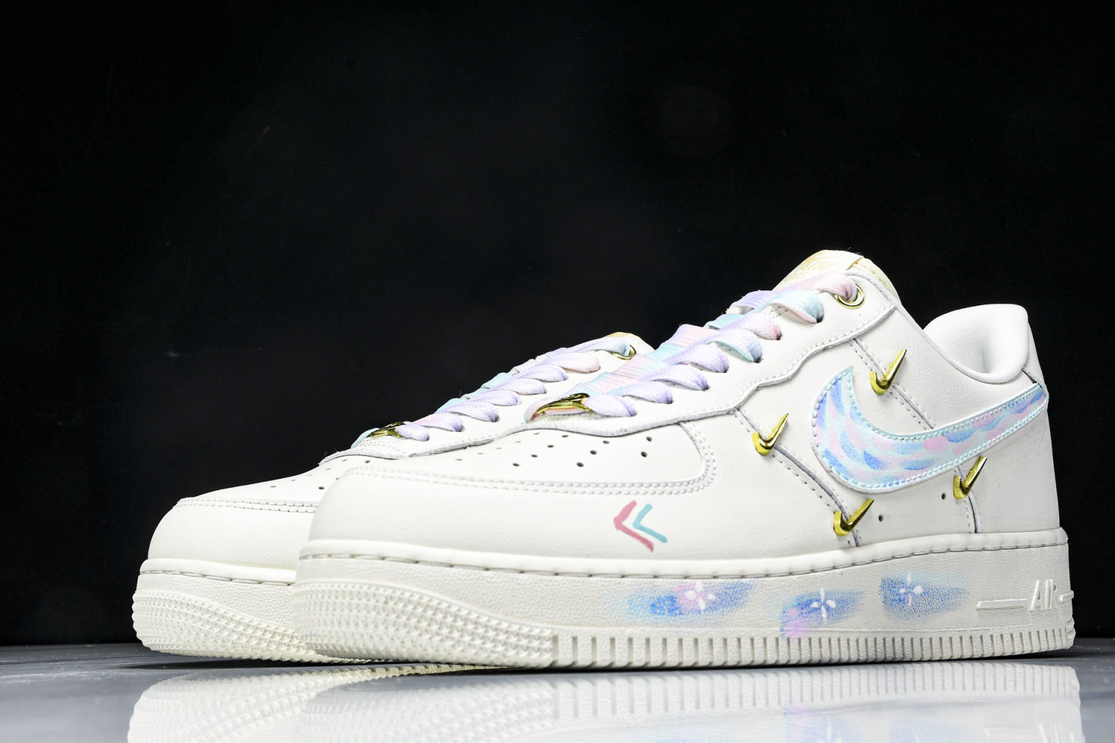 AF1空军 尺码36-45

纯原出品-Air Force 1'07 Low Monet Impress