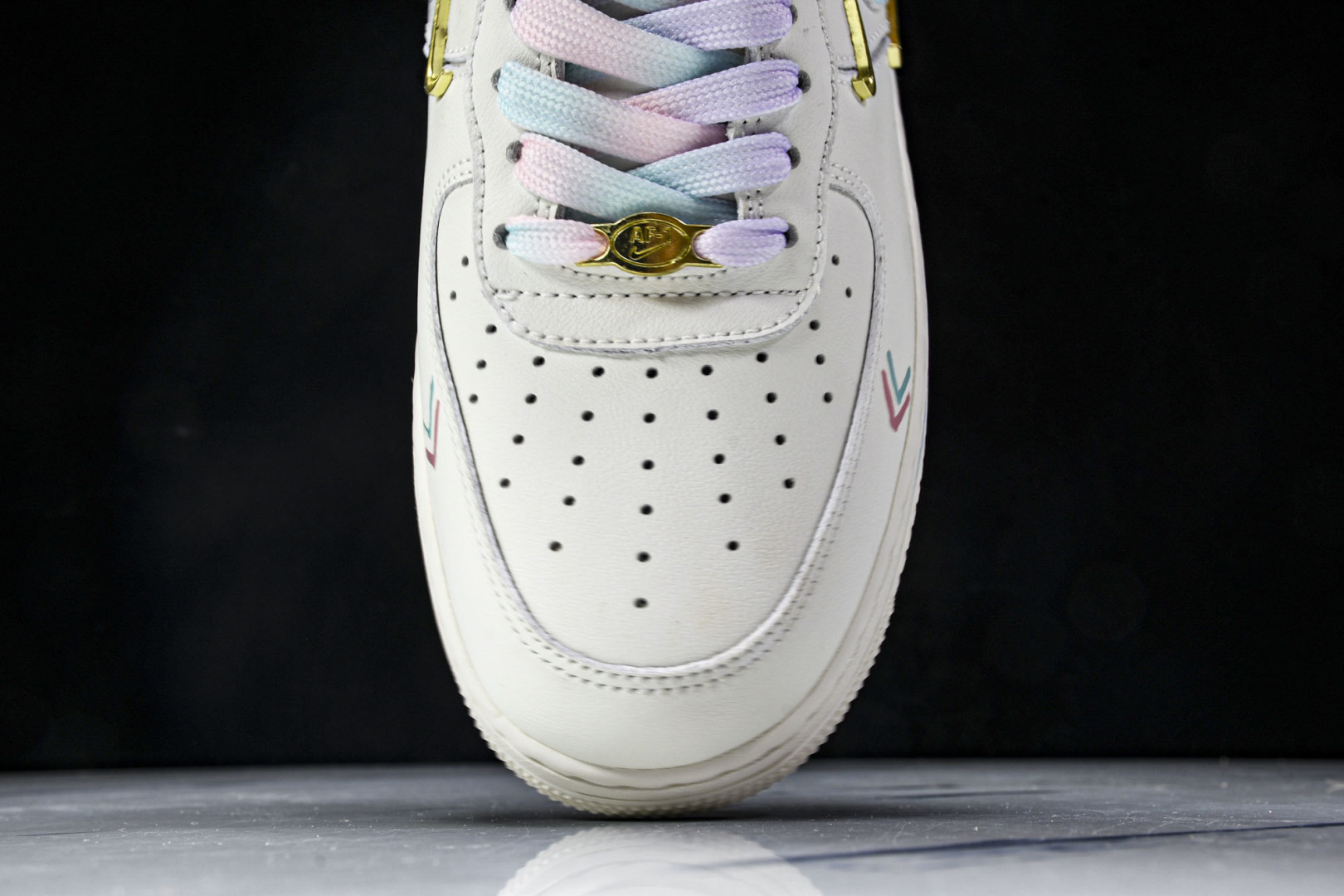 AF1空军 尺码36-45

纯原出品-Air Force 1'07 Low Monet Impress