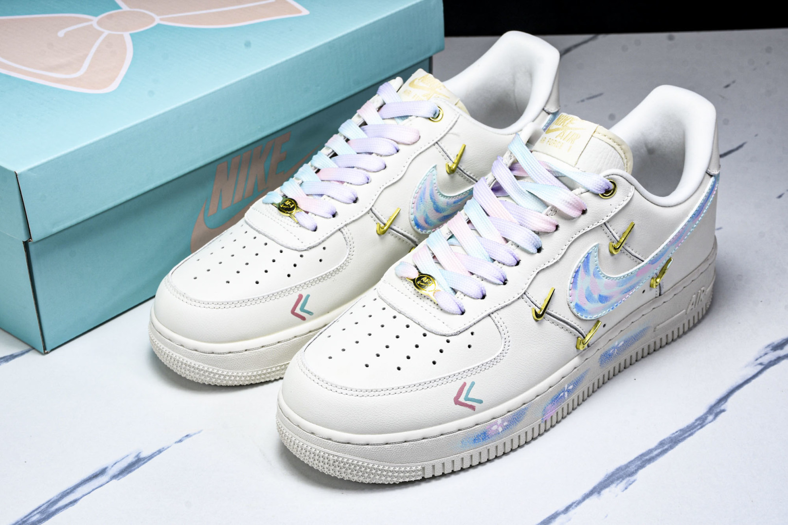 AF1空军 尺码36-45

纯原出品-Air Force 1'07 Low Monet Impress
