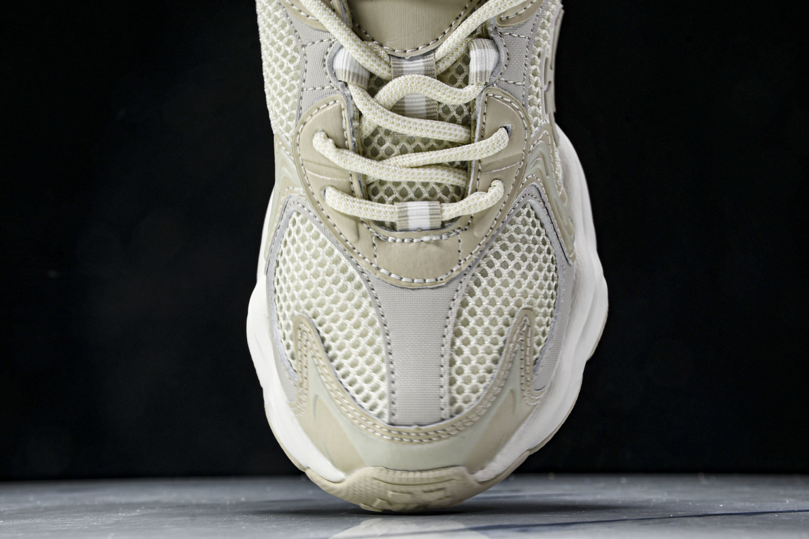 MLB 尺码35-45

纯原出品-MLB CARGO Chunky 赛博老爹鞋 白色 3ASHW075