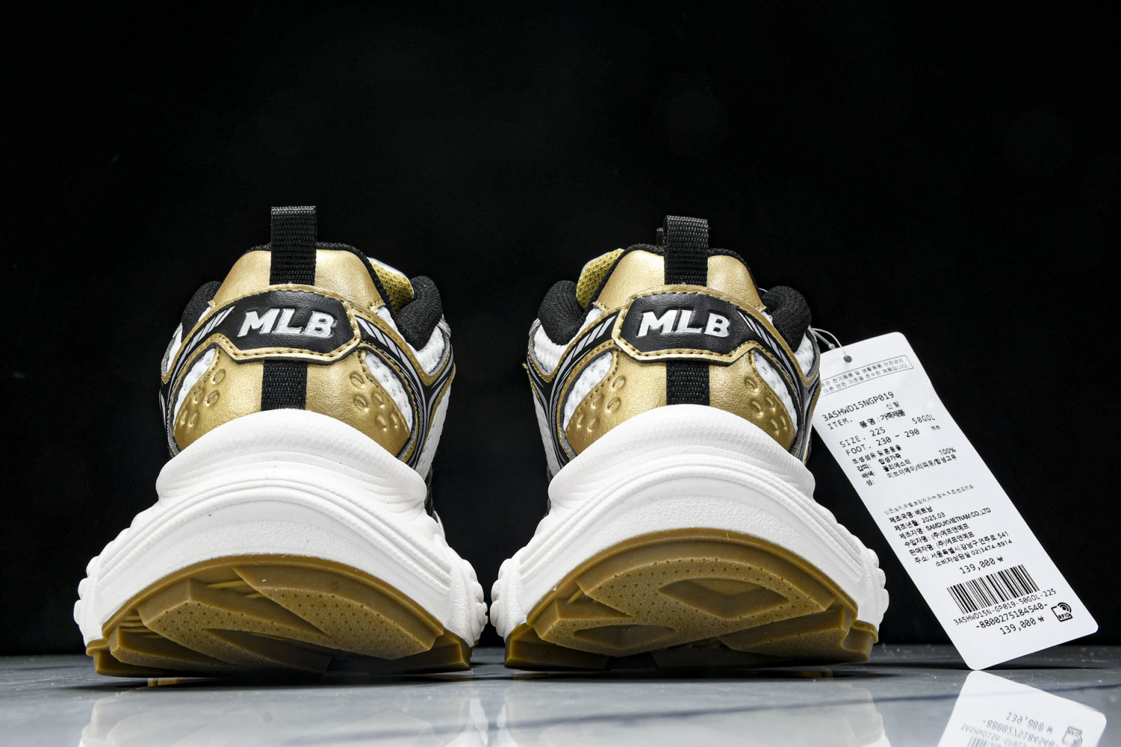 MLB 尺码35-45

纯原出品-MLB Winner Chunky 赛博老爹鞋 白银金 3ASHWD