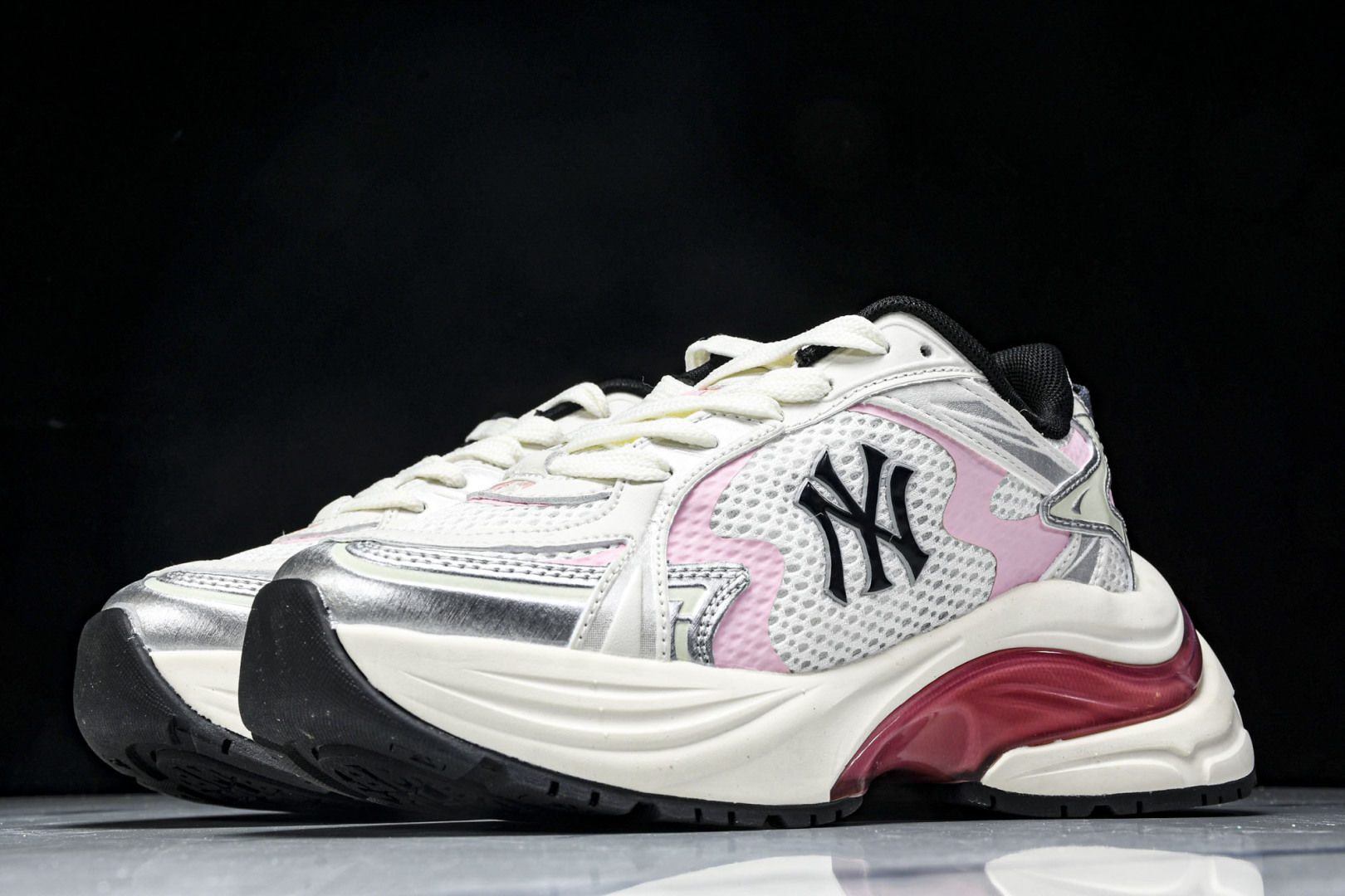 MLB 尺码35-45

纯原出品-NY MLB Bigball Chunky Curve 纽约洋基队 