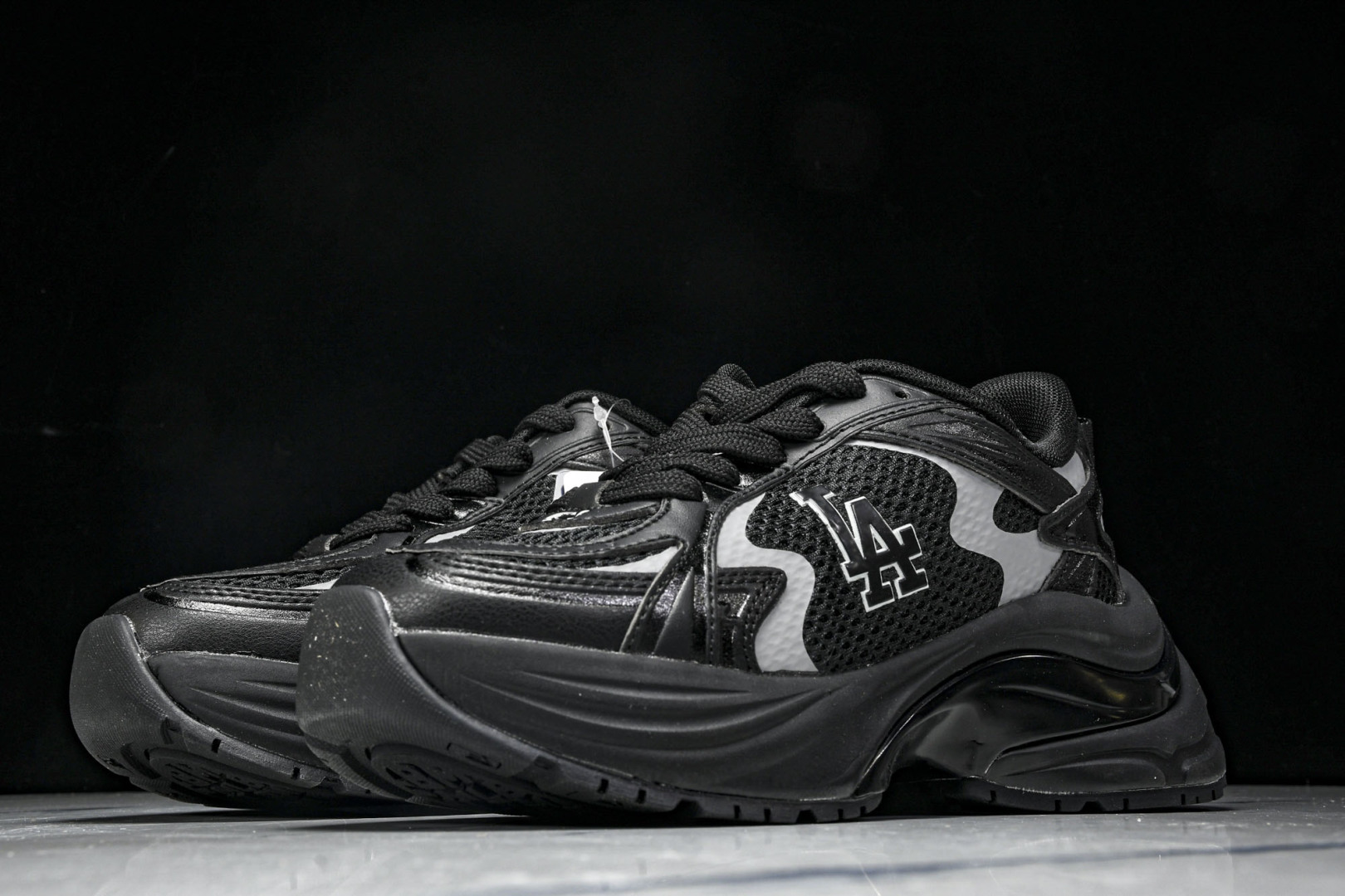 MLB 尺码35-45

纯原出品-NY MLB Bigball Chunky Curve 纽约洋基队 