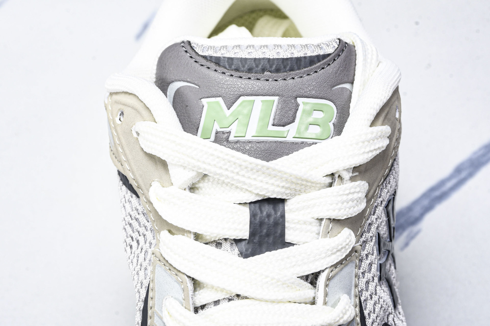 MLB 尺码35-45

纯原出品-NY MLB Bigball Chunky Curve 纽约洋基队 