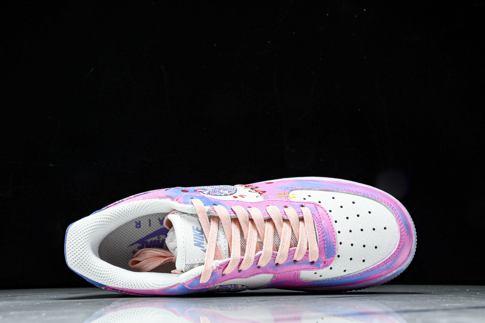 AF1空军 尺码36-45

纯原出品-Nike Air Force 1'07 Low Pink Dai