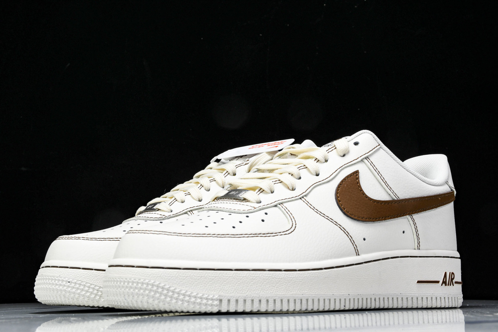 AF1空军 尺码36-45

纯原出品-Air Force 1'07 Low 空军一号低帮休闲板鞋 HQ