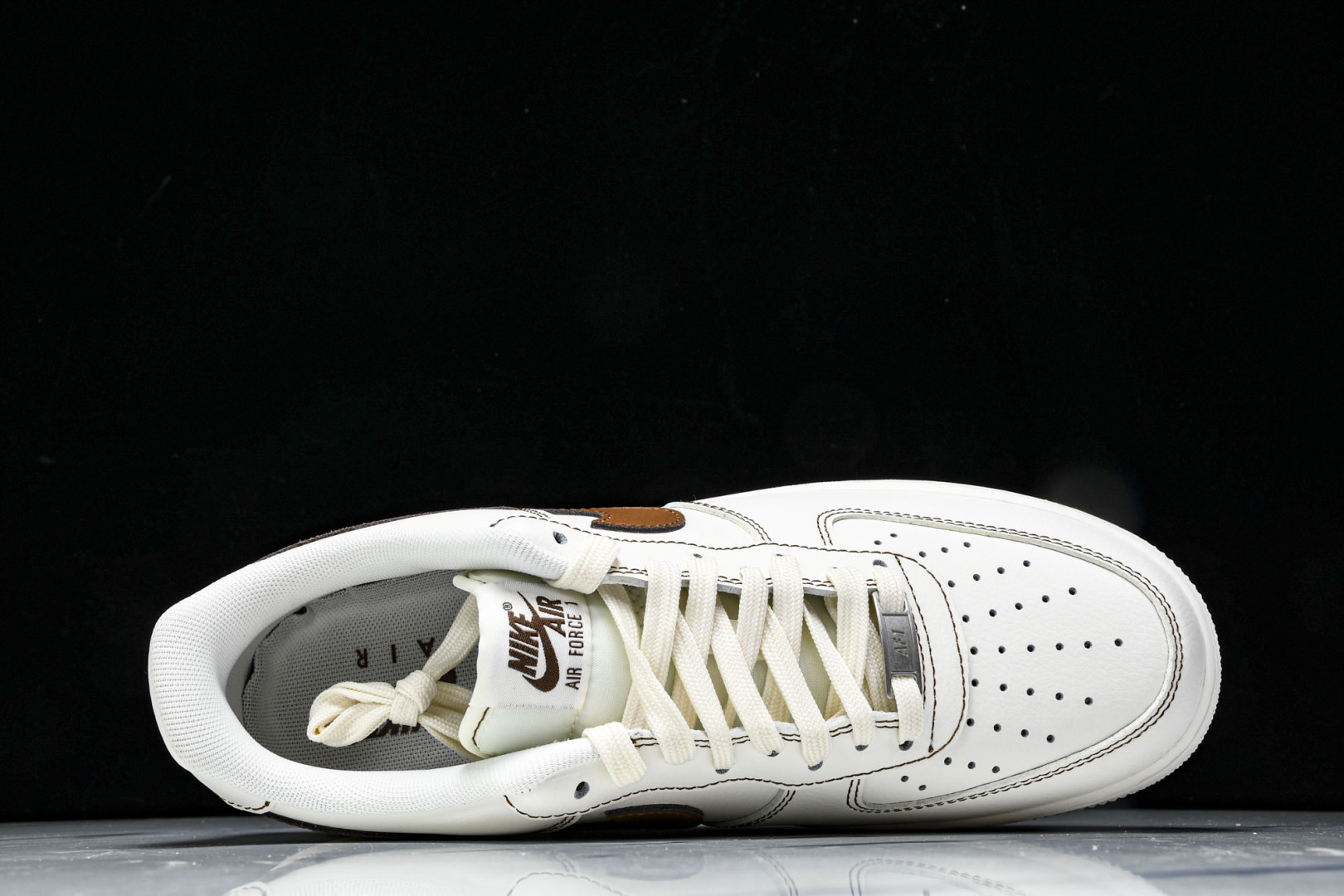 AF1空军 尺码36-45

纯原出品-Air Force 1'07 Low 空军一号低帮休闲板鞋 HQ