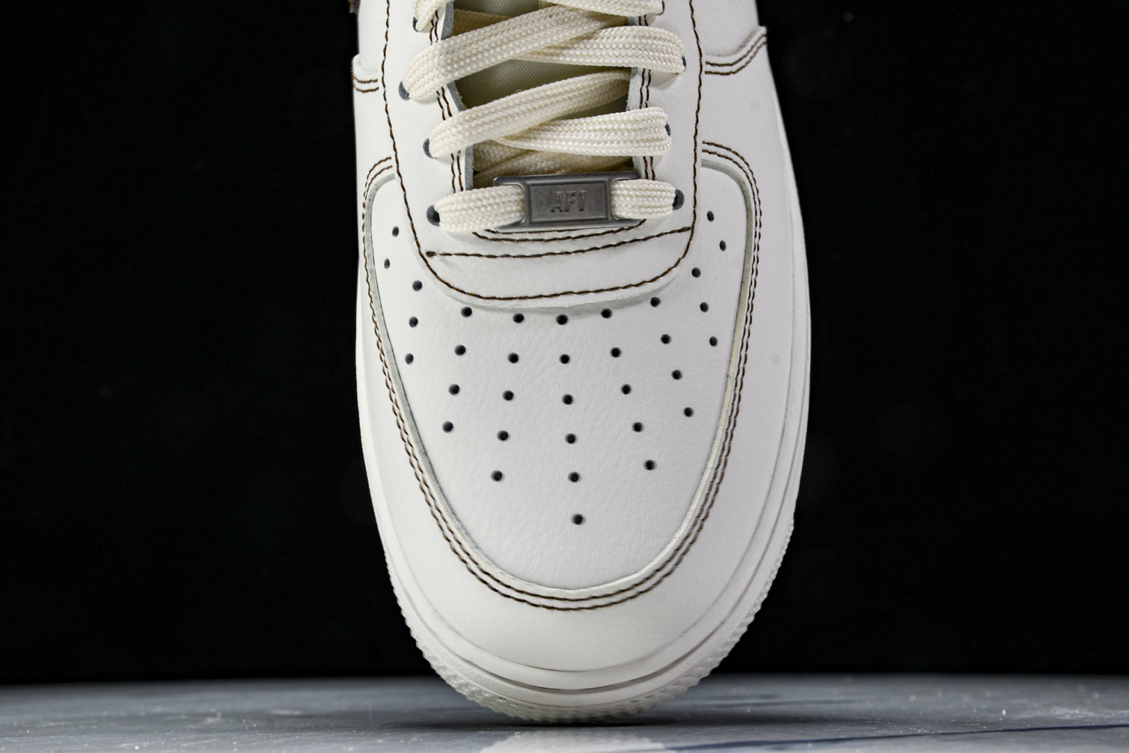 AF1空军 尺码36-45

纯原出品-Air Force 1'07 Low 空军一号低帮休闲板鞋 HQ