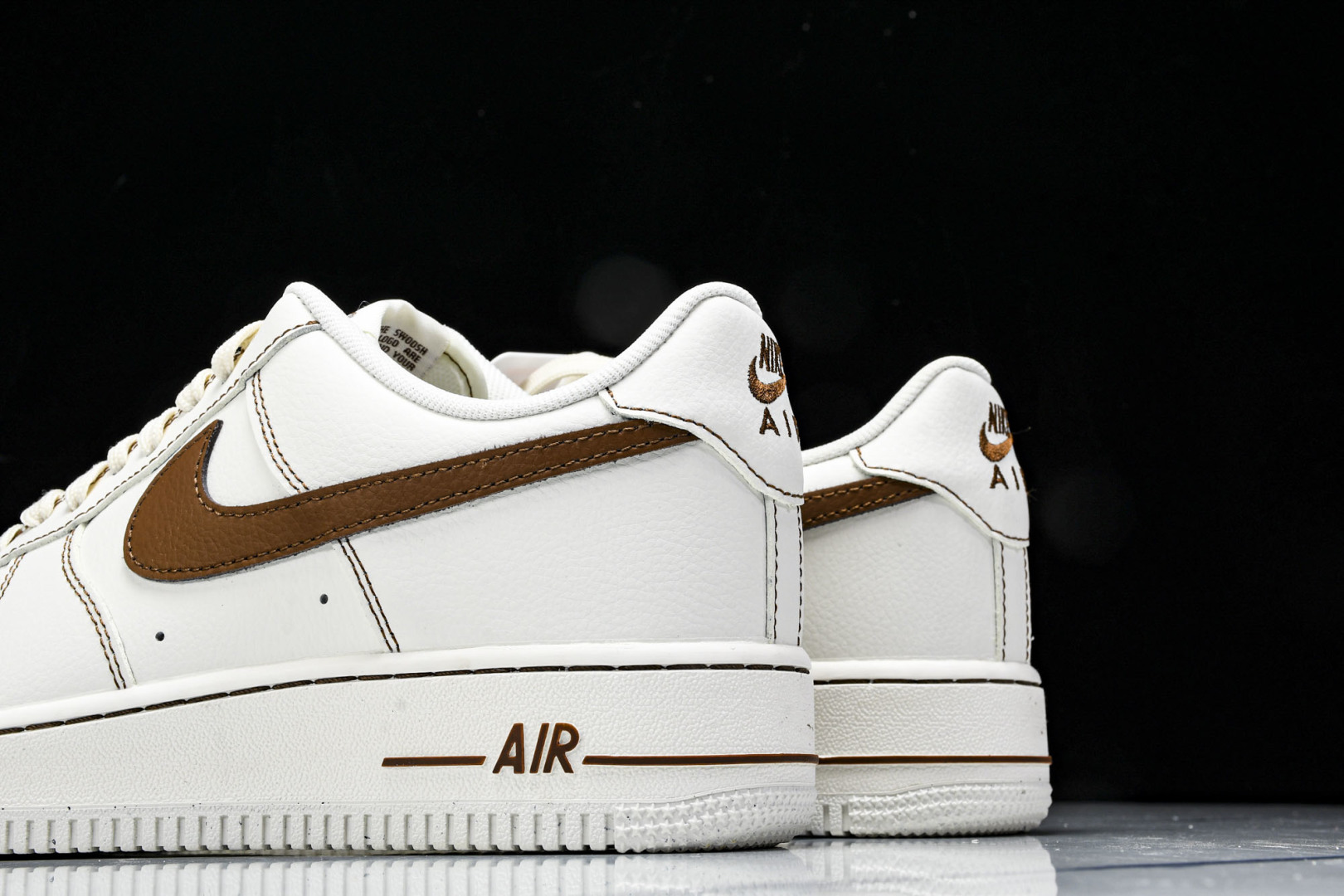 AF1空军 尺码36-45

纯原出品-Air Force 1'07 Low 空军一号低帮休闲板鞋 HQ