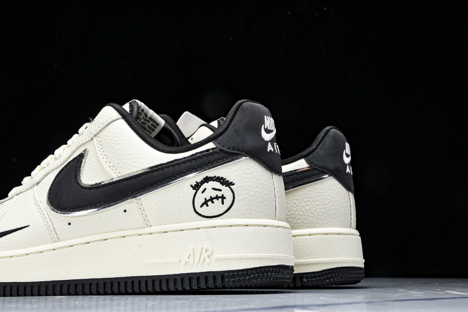 AF1空军 尺码36-45

纯原出品-Air Force 1'07 Low 米黑鬼脸 空军一号低帮休闲