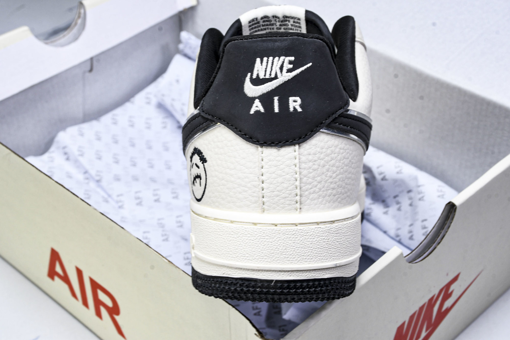 AF1空军 尺码36-45

纯原出品-Air Force 1'07 Low 米黑鬼脸 空军一号低帮休闲