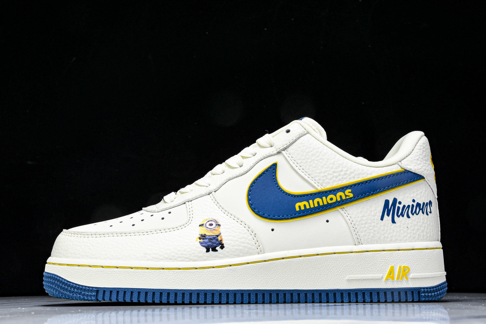 AF1空军 尺码36-45

纯原出品-Air Force 1'07 Low 小黄人 白蓝金韵 空军一号