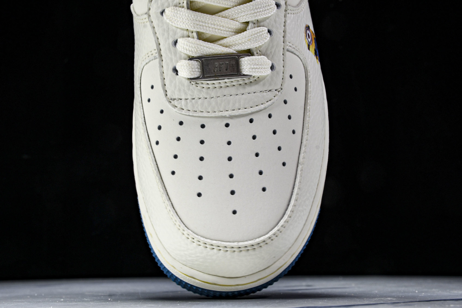 AF1空军 尺码36-45

纯原出品-Air Force 1'07 Low 小黄人 白蓝金韵 空军一号