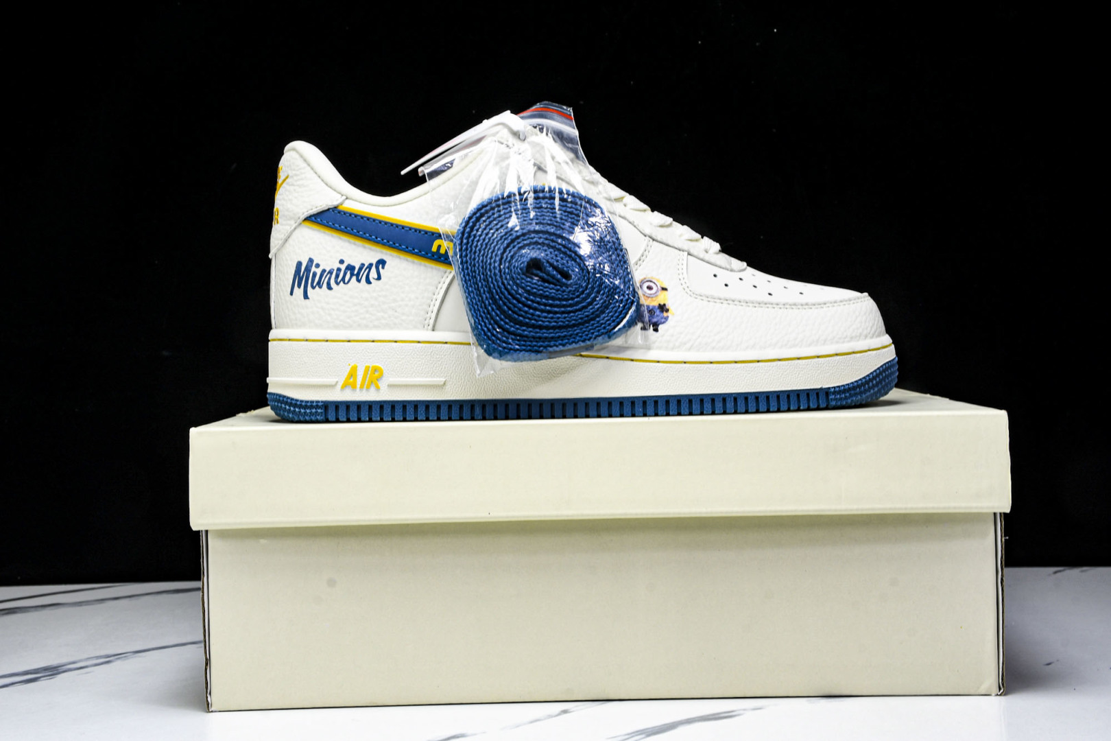 AF1空军 尺码36-45

纯原出品-Air Force 1'07 Low 小黄人 白蓝金韵 空军一号