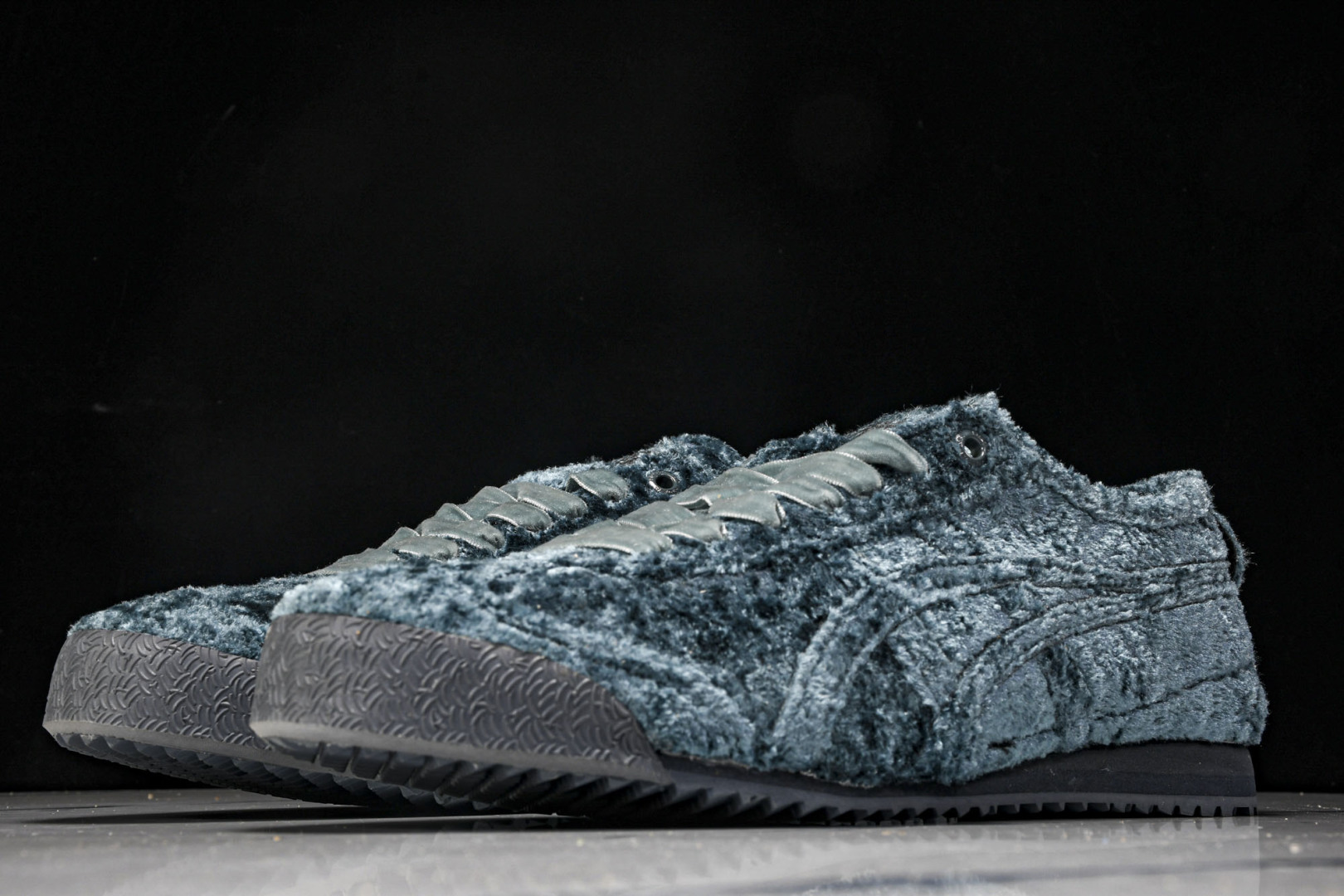 Tiger尺码36-45

纯原出品-Onitsuka Tiger 鬼塚虎 Mexico 66 Velv