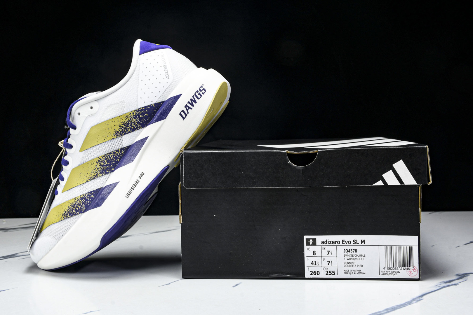 Adizero 尺码39-45

纯原出品-Adizero Evo SL 阿迪超轻透气缓震跑鞋 JQ45