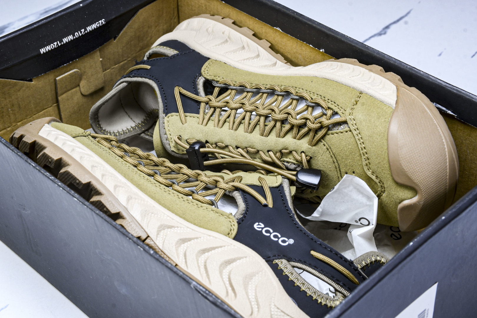 爱步 尺码39-44

纯原出品-Ecco爱步 越野系列 夏季新款 男士牛皮舒适运动沙滩凉鞋 77169