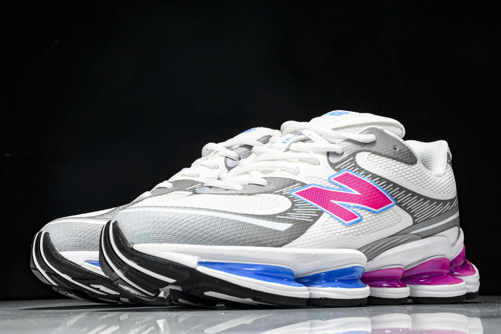 NB2000 尺码36-41

纯原出品-New Balance 2000系列复古老爹风休闲运动慢跑鞋 