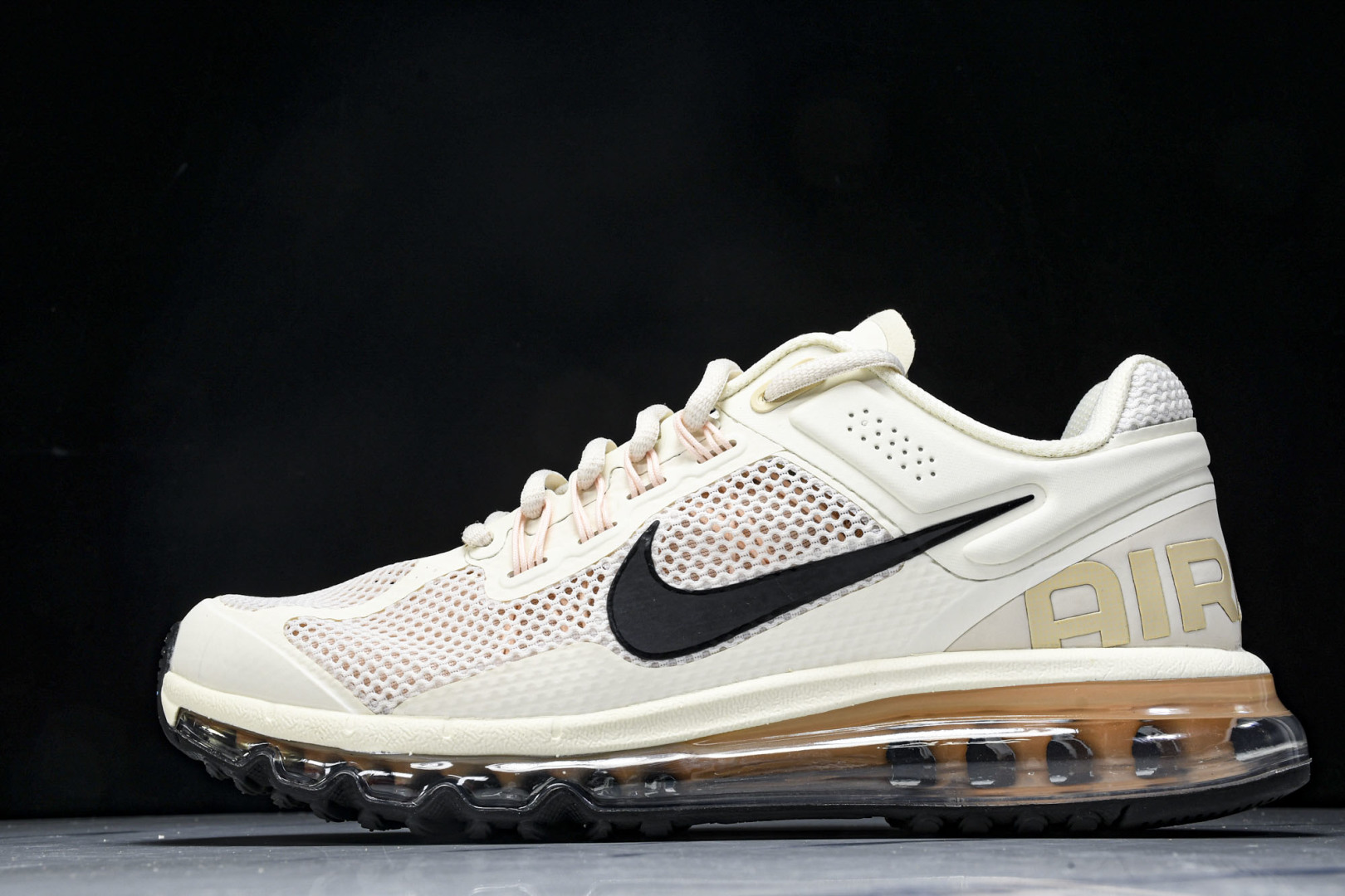 MAX 尺码36-46

纯原出品- Air Max 2013 耐克复古透气网布气垫跑鞋 HF3660-